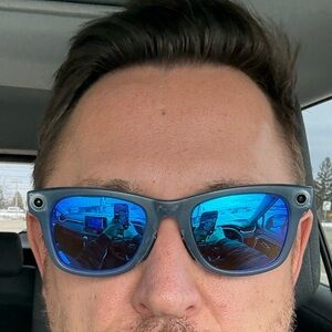 Blue META Rayban Wayfarer Sunglasses